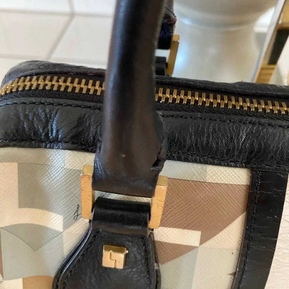 L.A.M.B Gwen Stefani Satchel Small Bag Leather,PVC,Geometric, Gold Hardware - Picture 5 of 16